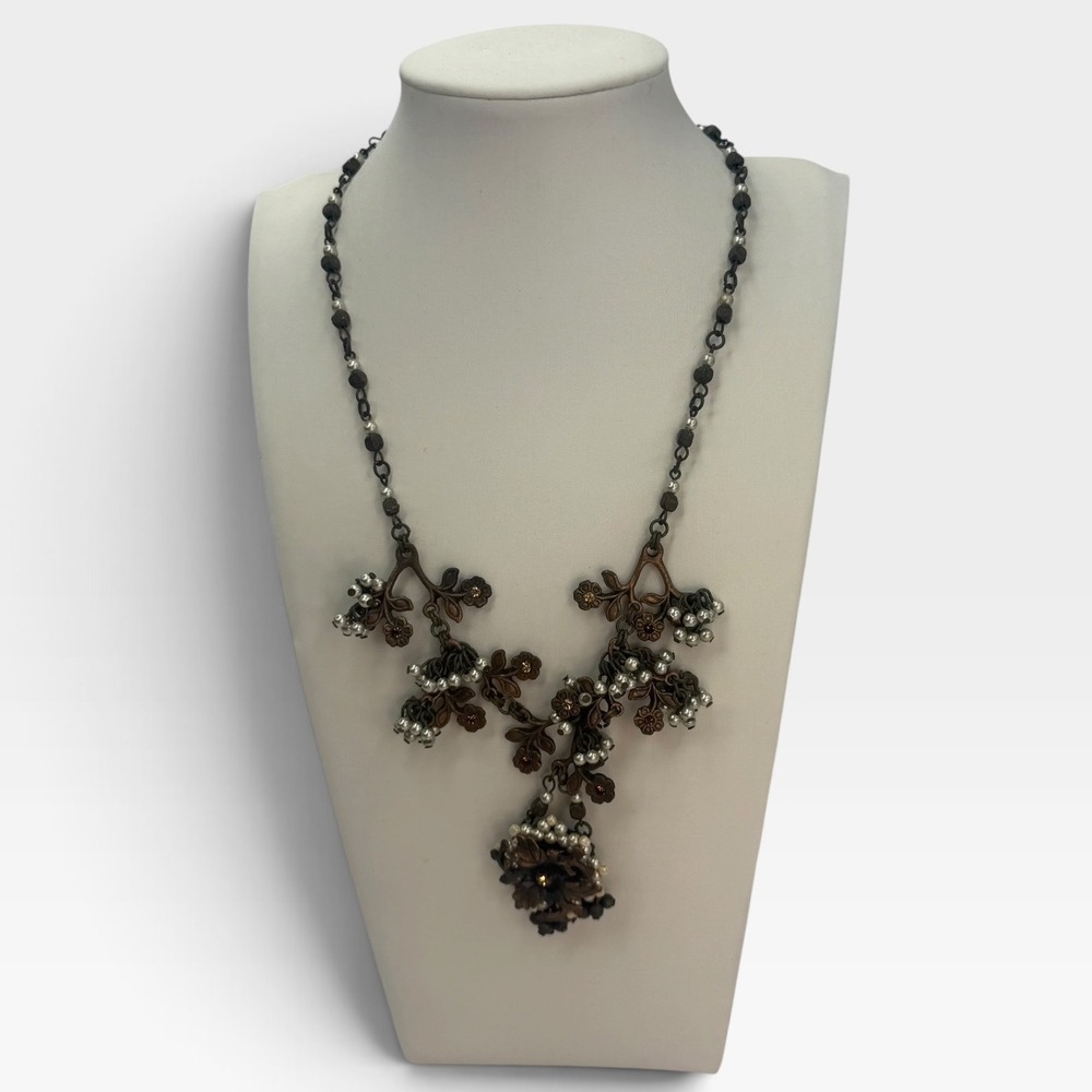 Vintage Style Floral Bib Necklace Copper Tone Faux Pearl Rhinestone Statement